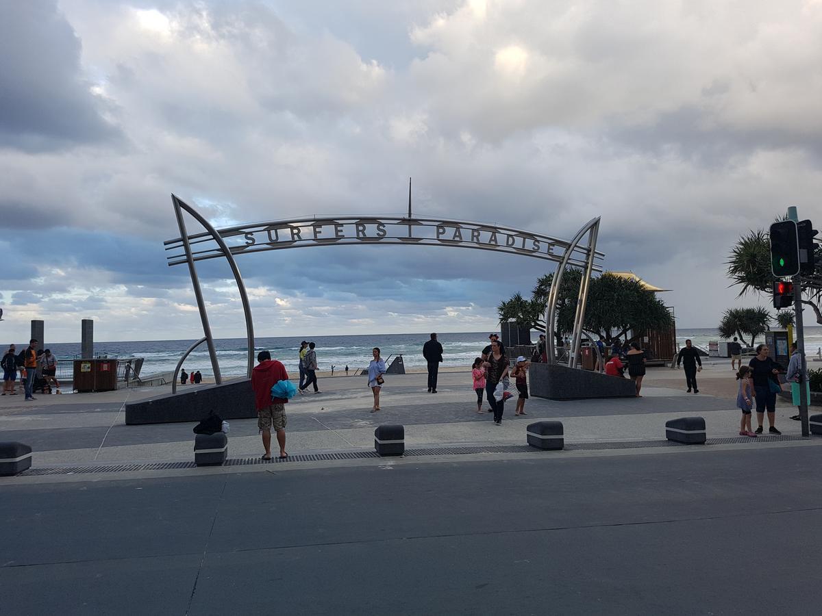 The Sands Surfers Paradise Exterior foto
